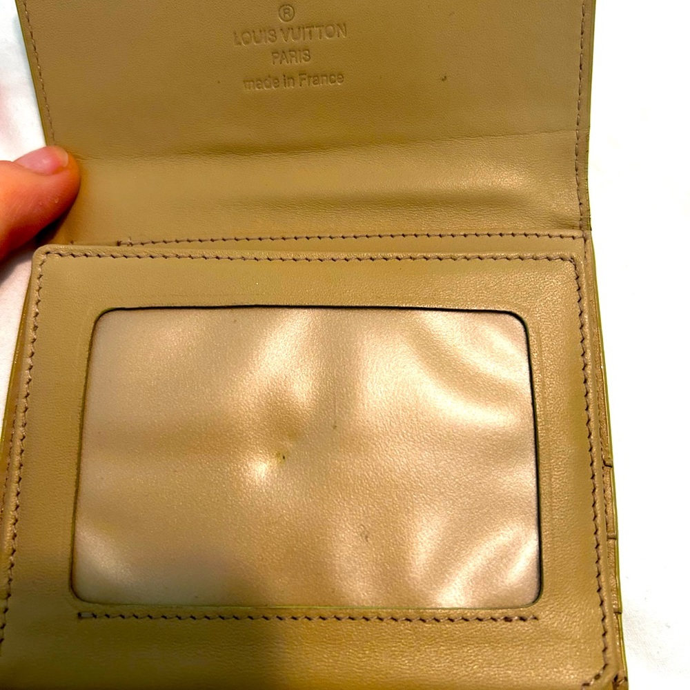 Wallet - Picture 7 of 9